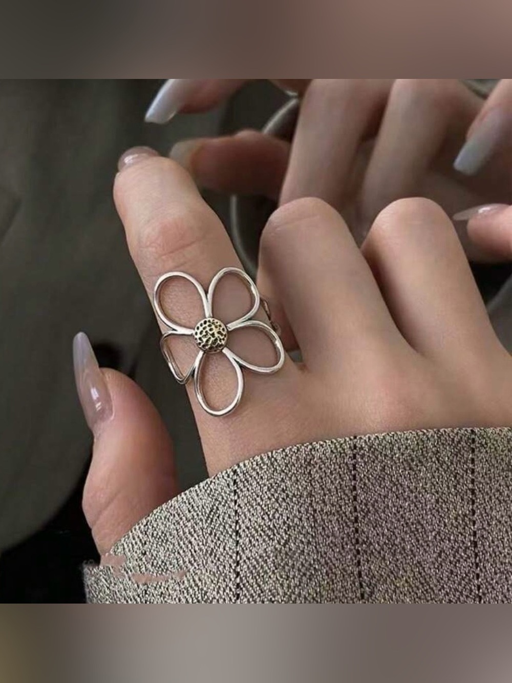 Silver Flower Openwork Ring with Gold Center